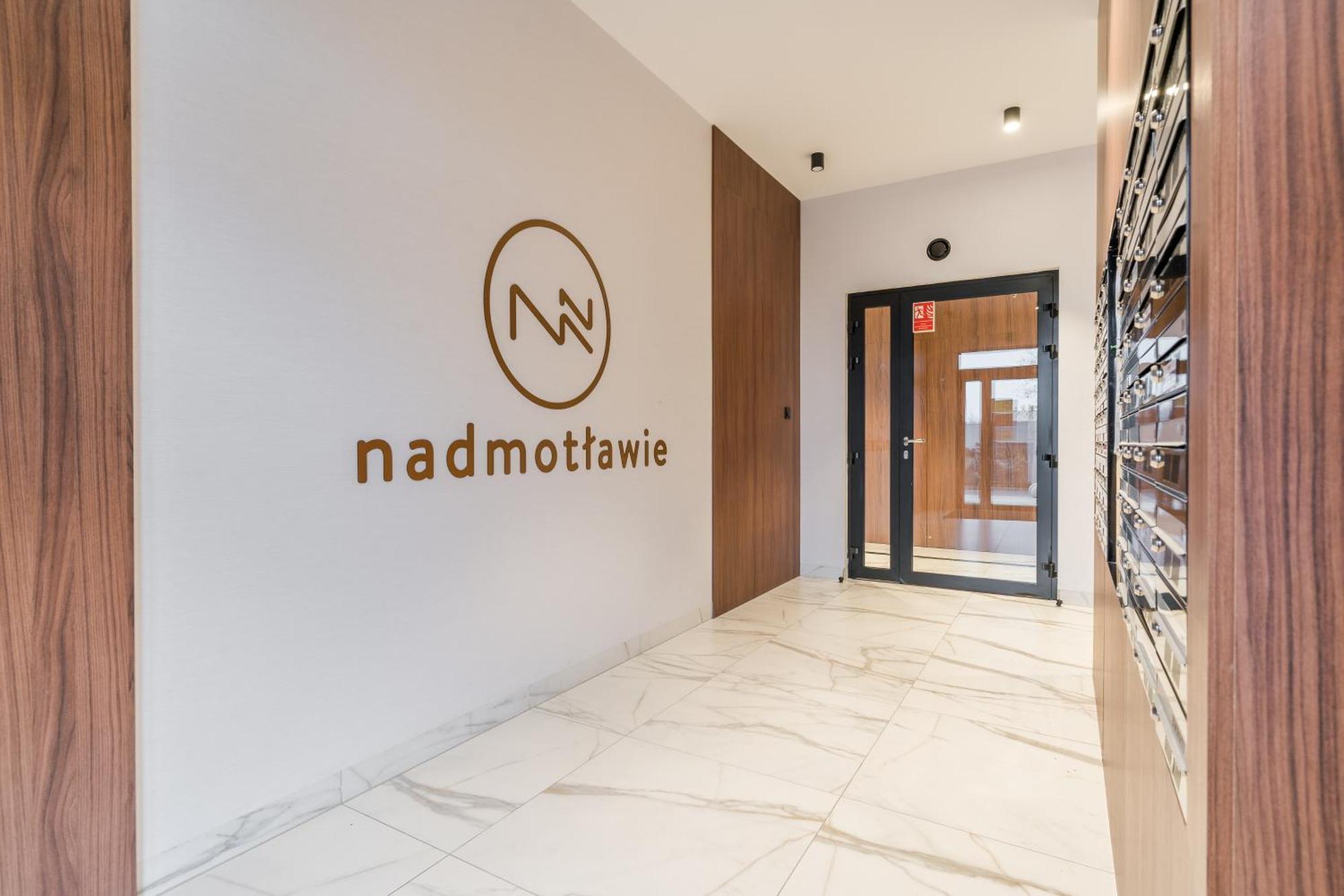 Apartmate- Oldtown Sienna Grobla Comfy Apartment Sauna & Free Gym กดัญสก์ ภายนอก รูปภาพ
